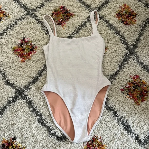 J CREW White Ribbed Scoop Back Swim Suit - sz 8 - Picture 1 of 5